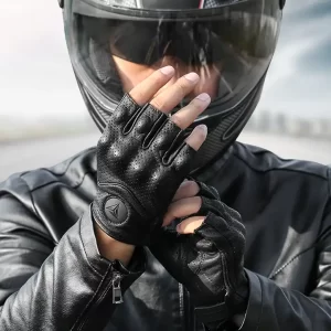 Tipos de guantes para moto. ¿Cuál escoger? La guía de compra definitiva.