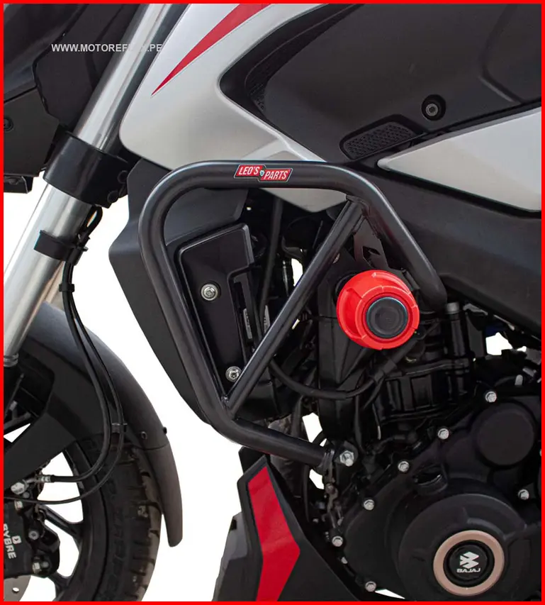 Slider Bajaj Dominar 400v1 y 400v2 - Protección y Estilo