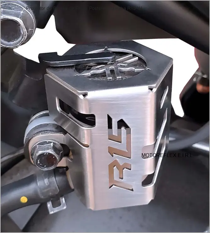 Protector de bomba de freno posterior Yamaha R15 V4 2